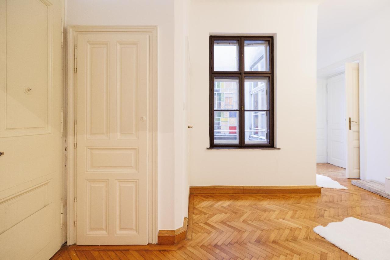 Central Apartment - Private Sauna Wien Ngoại thất bức ảnh
