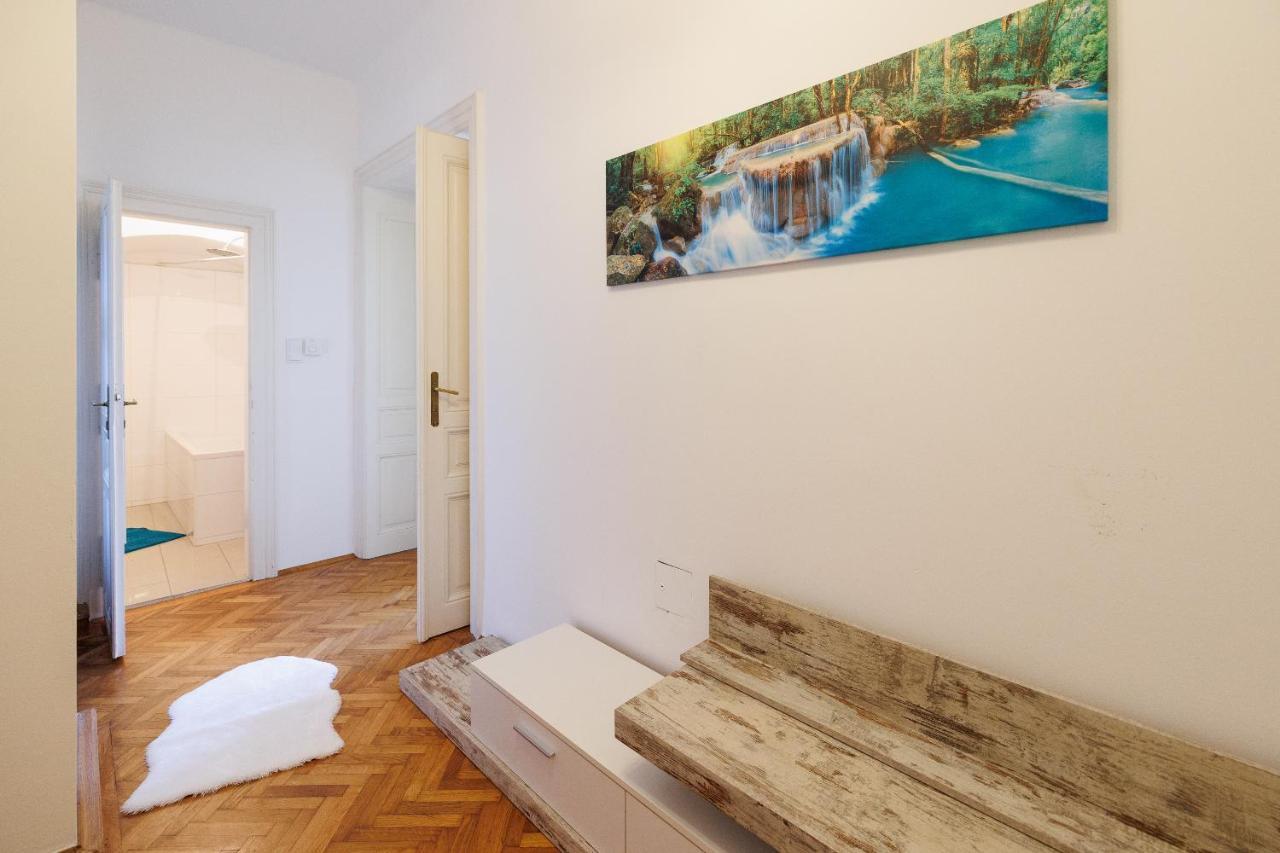Central Apartment - Private Sauna Wien Ngoại thất bức ảnh