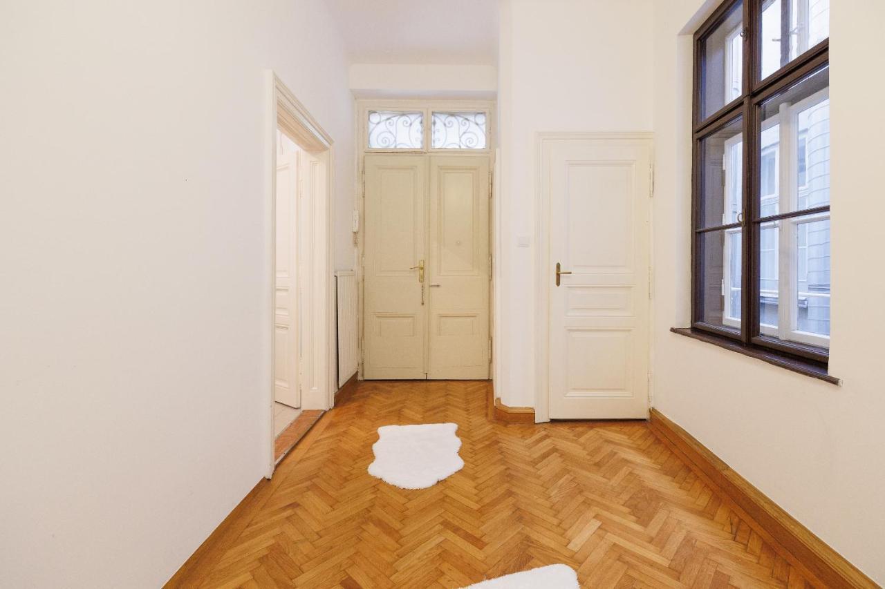 Central Apartment - Private Sauna Wien Ngoại thất bức ảnh